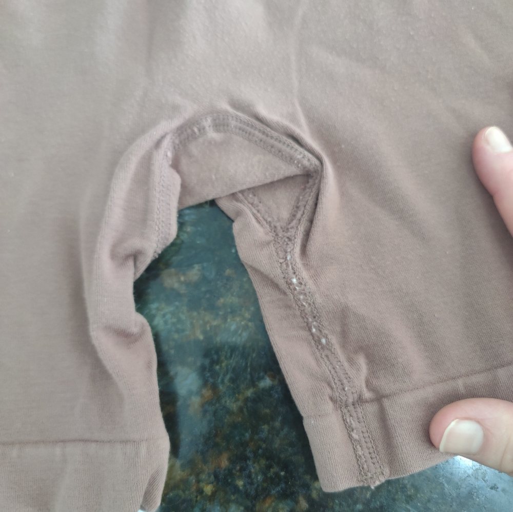 Kindred Bravely Over the bump seamless thigh saver shorts - Picture 3 of 6